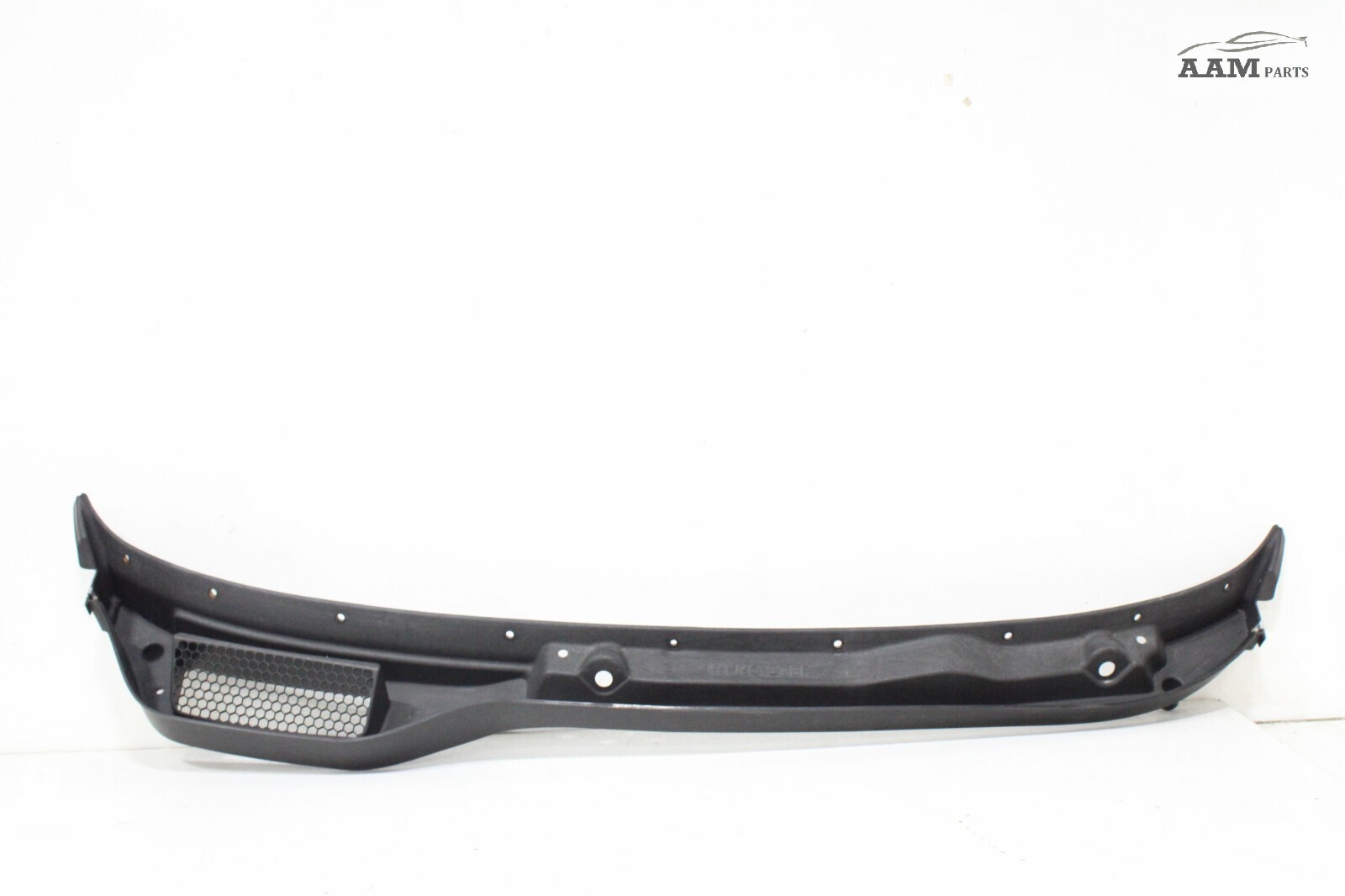 2018-2024 FREIGHTLINER CASCADIA FRONT WINDSHIELD WIPER COWL COVER PANEL OEM