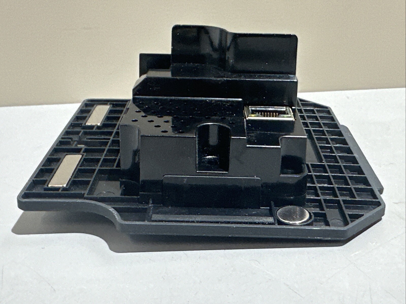 Control4 PoE Powered In-Wall Mid Box for T4 Touchscreen – C4-T4IWMB