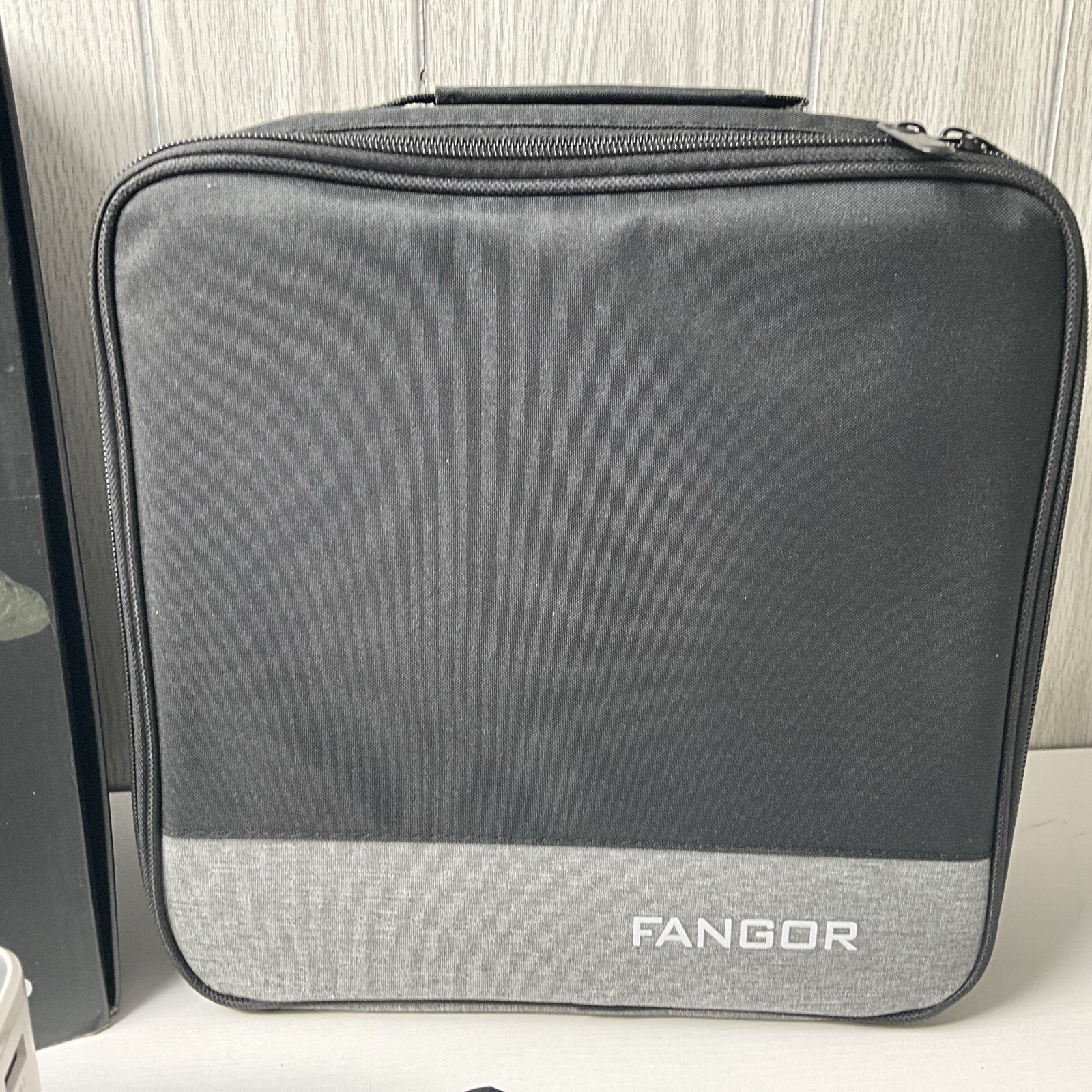 FANGOR 1080P HD Projector, WiFi Bluetooth Projector bundle - F506Pro