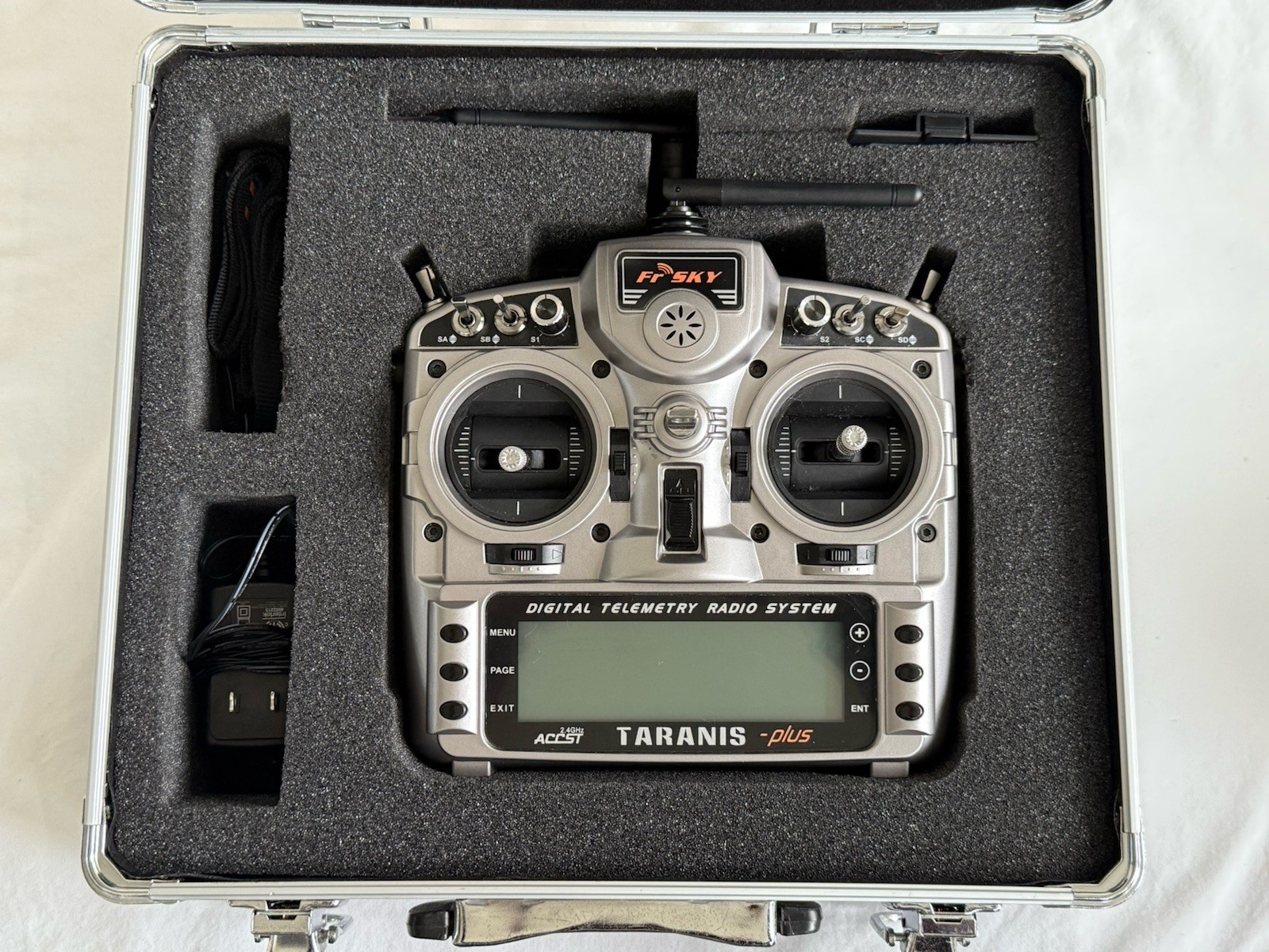 FrSky Taranis X9D Plus 2019 ACCESS FOR PARTS/REPAIR Mini USB Version