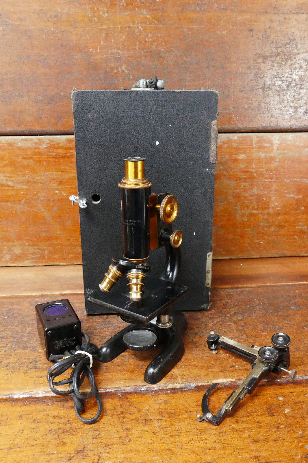 Antique 1915 Bausch & Lomb Cast Iron & Brass Scientific Laboratory Microscope