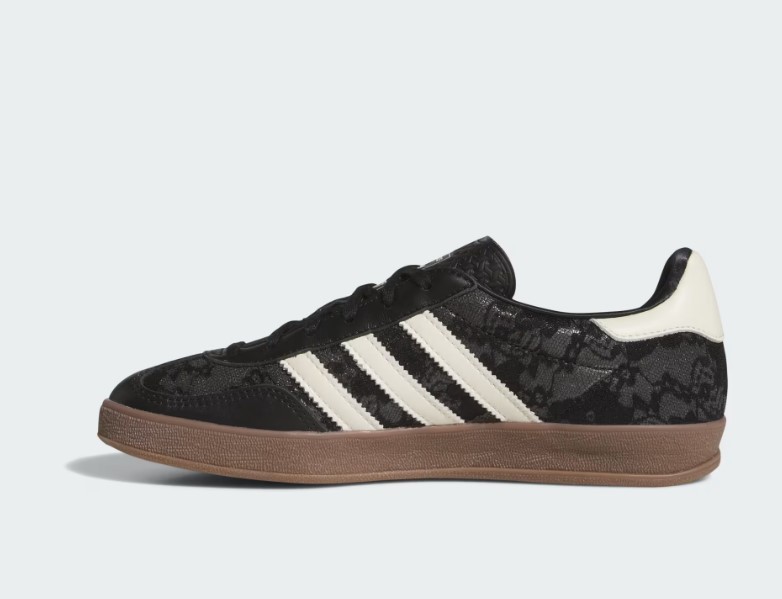 Adidas originals Women's GAZELLE INDOOR HQ2624 Core Black / Cream White / Core B