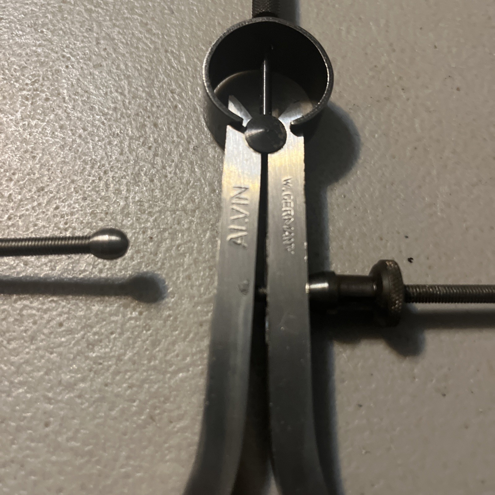 Alvin Spring Type Caliper & Divider 6" Set. Solid Nut ,Flat Legs West Germany