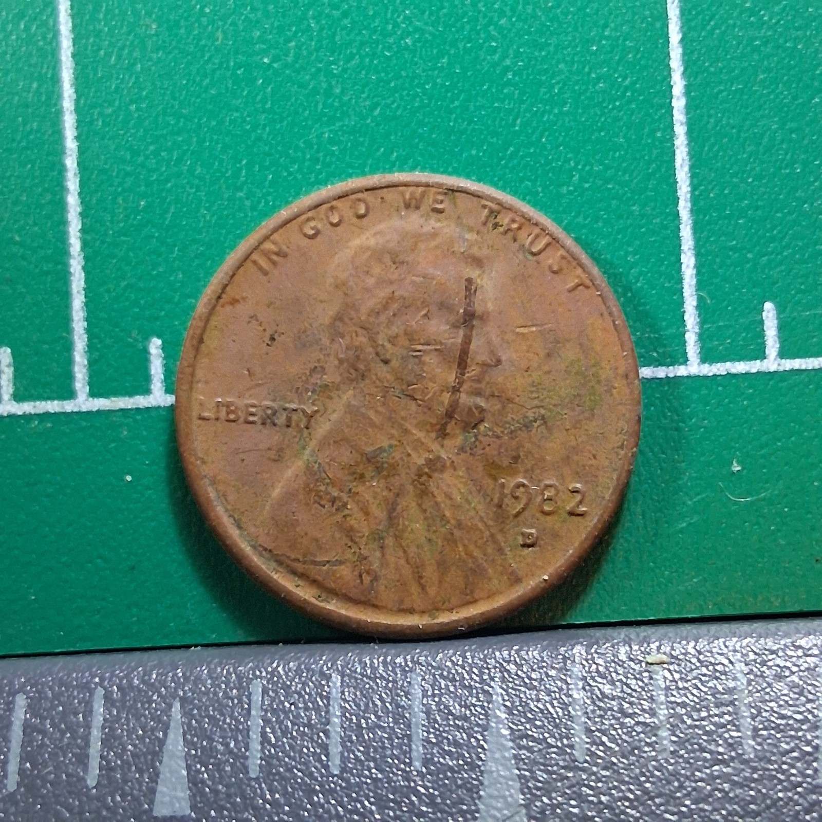 1982-D USA Abraham Lincoln / Memorial 1 Cent Penny Currency Coin