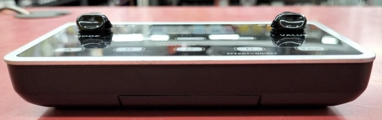 MOOER Multi-Effects PE100