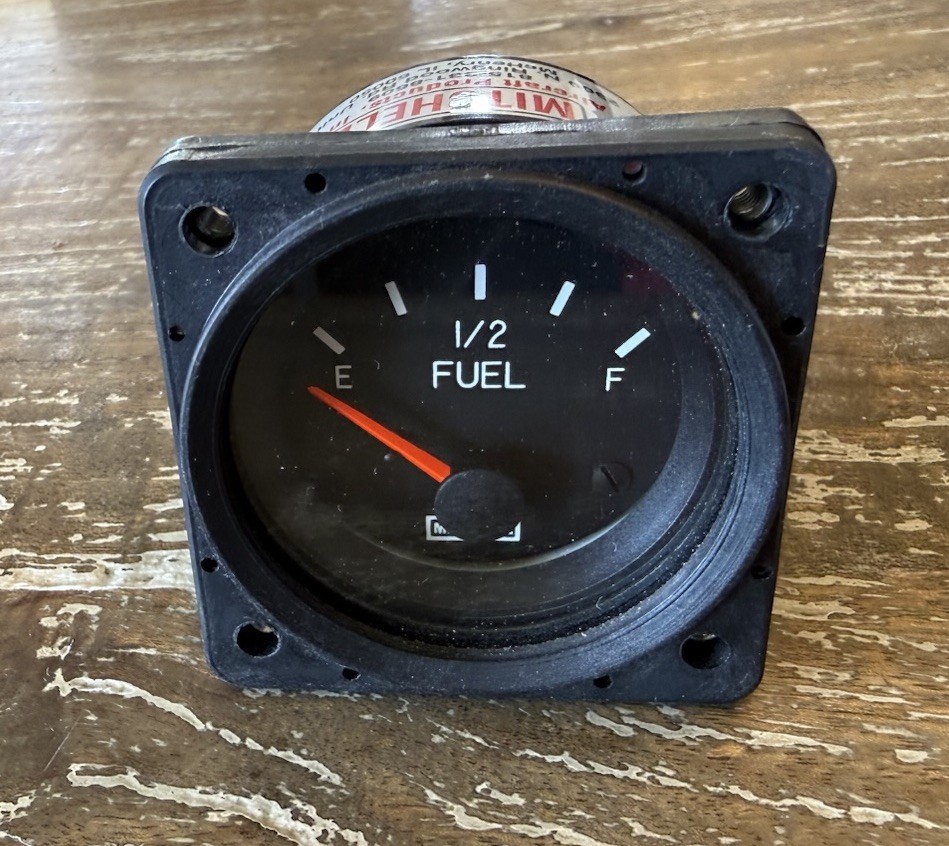 Mitchell Fuel Quantity Gauge P/N DI-211-5074 S/N 2559 Aircraft As-Is