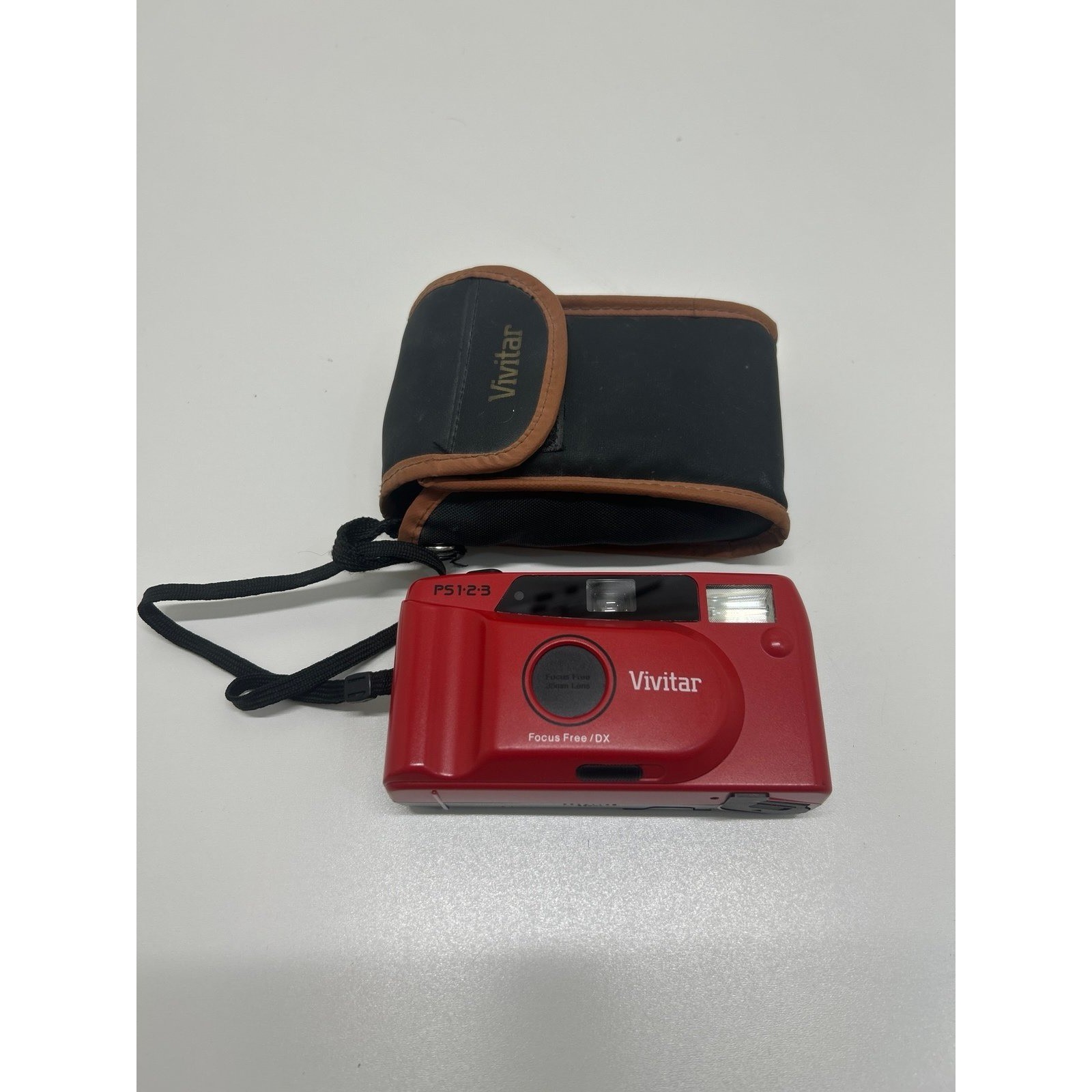 Vivitar PS1:2:3 35mm Point & Shoot Camera Red, Focus Free, Built in Flash, DX