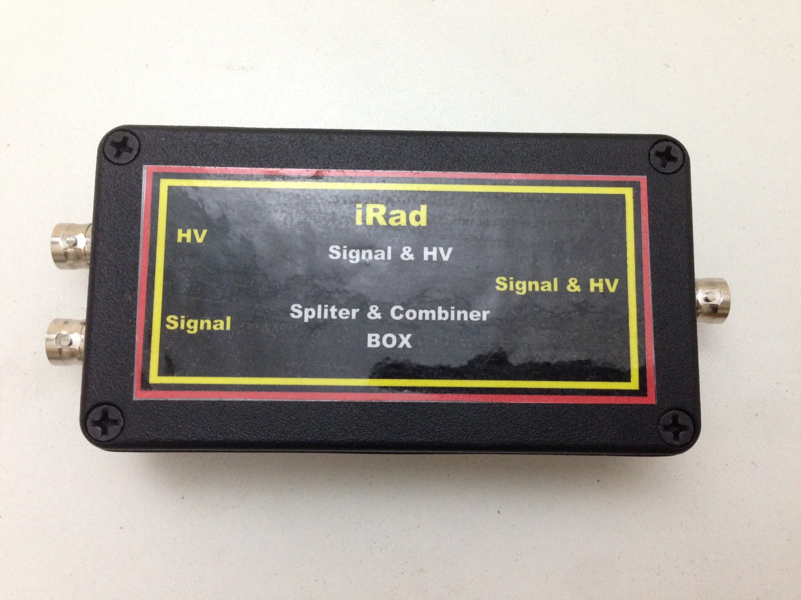 Splitter Combiner Box for Scintillation Detector Signal & HV Bias-T with 3 BNC