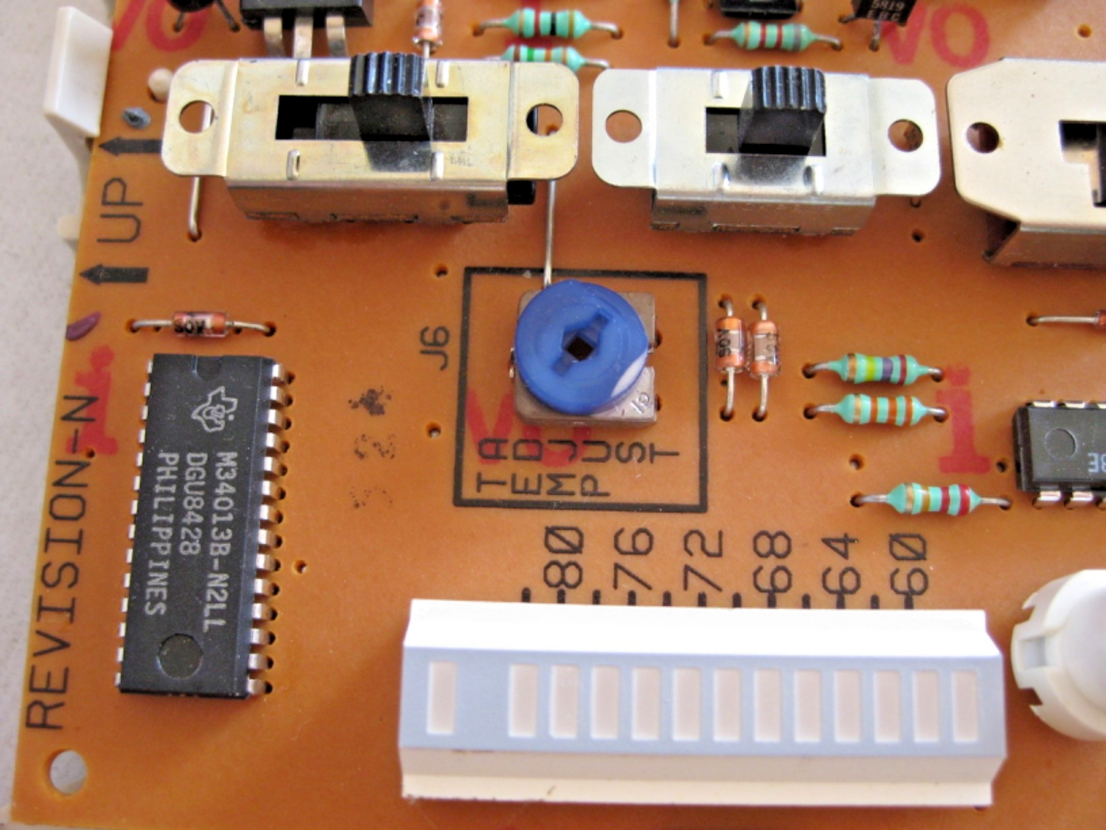 Magic-Stat Model-S2 Thermostat Made by Quad Six Inc
