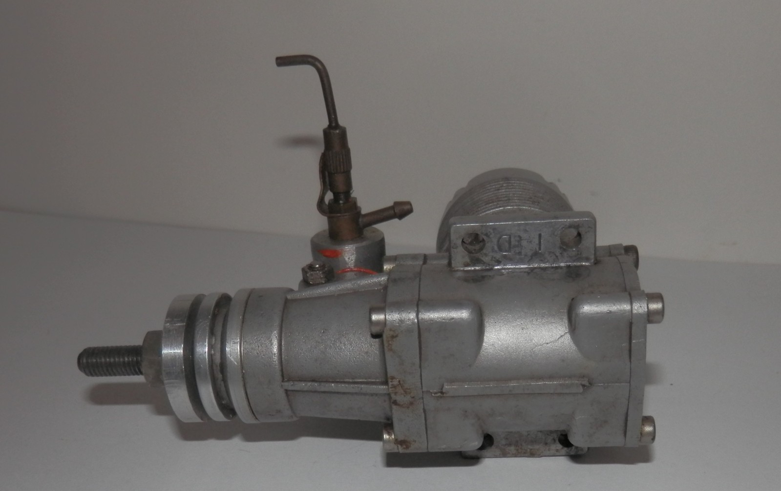 Royal 40 R/C Plane Engine - GOOD COMPRESSION / GOOD CARB