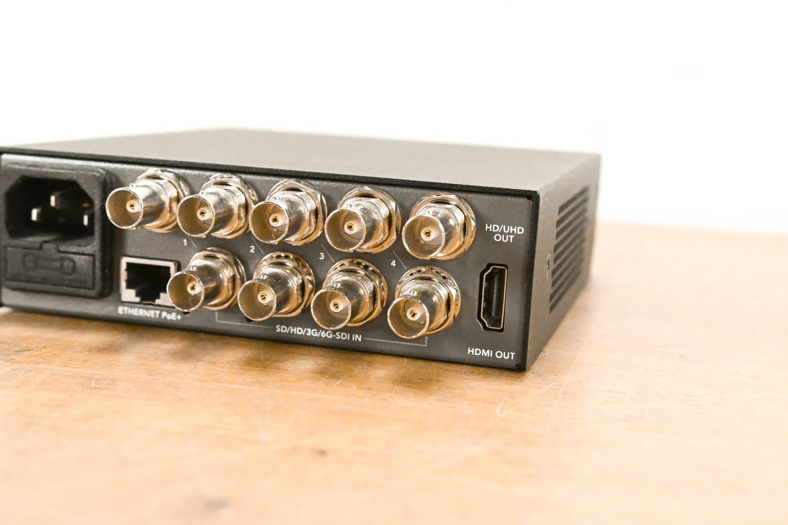 Blackmagic Design MultiView 4 CG01VEV