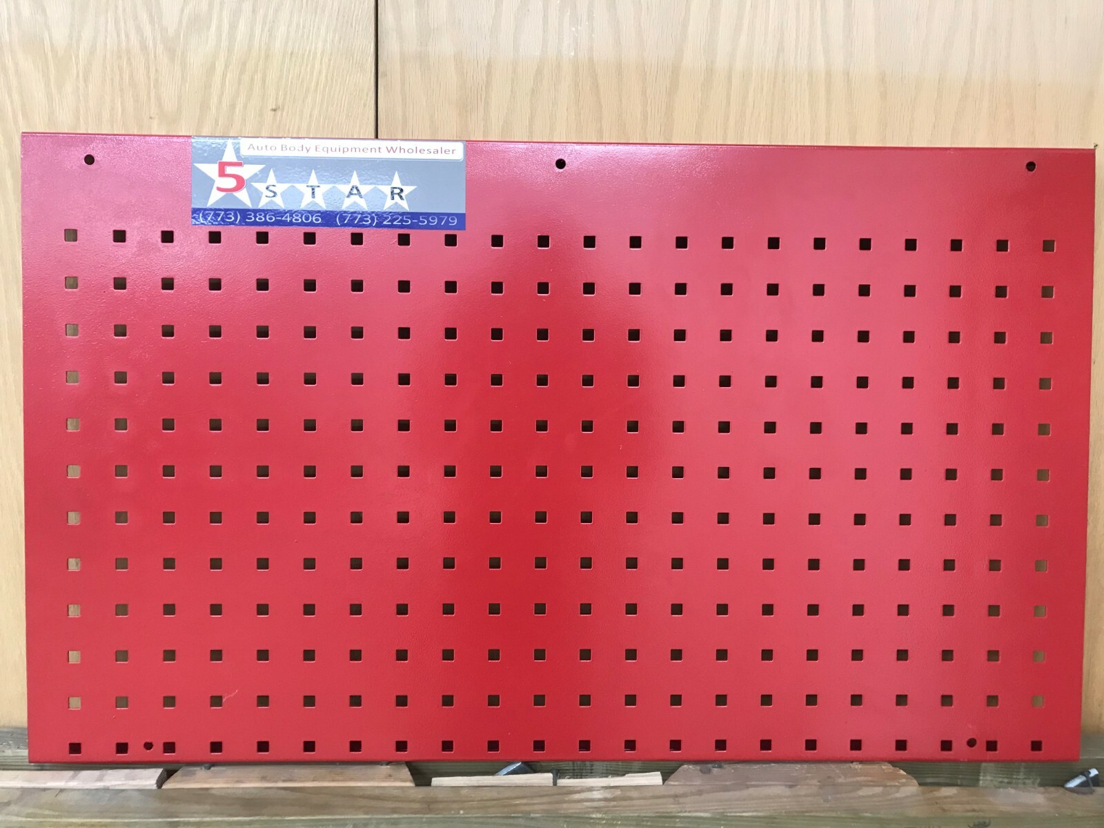 AUTO BODY FRAME MACHINE TOOL AND CLAMP BOARD WITH HANGERS!