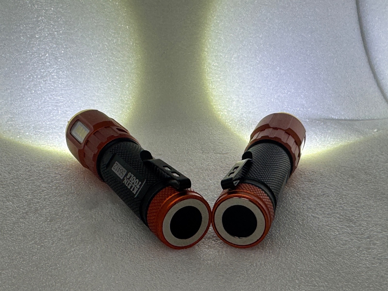 [2-PACK] KLEIN TOOLS [56412] RECHARGEABLE LED 2-IN-1 WORK LIGHT / FLASHLIGHT