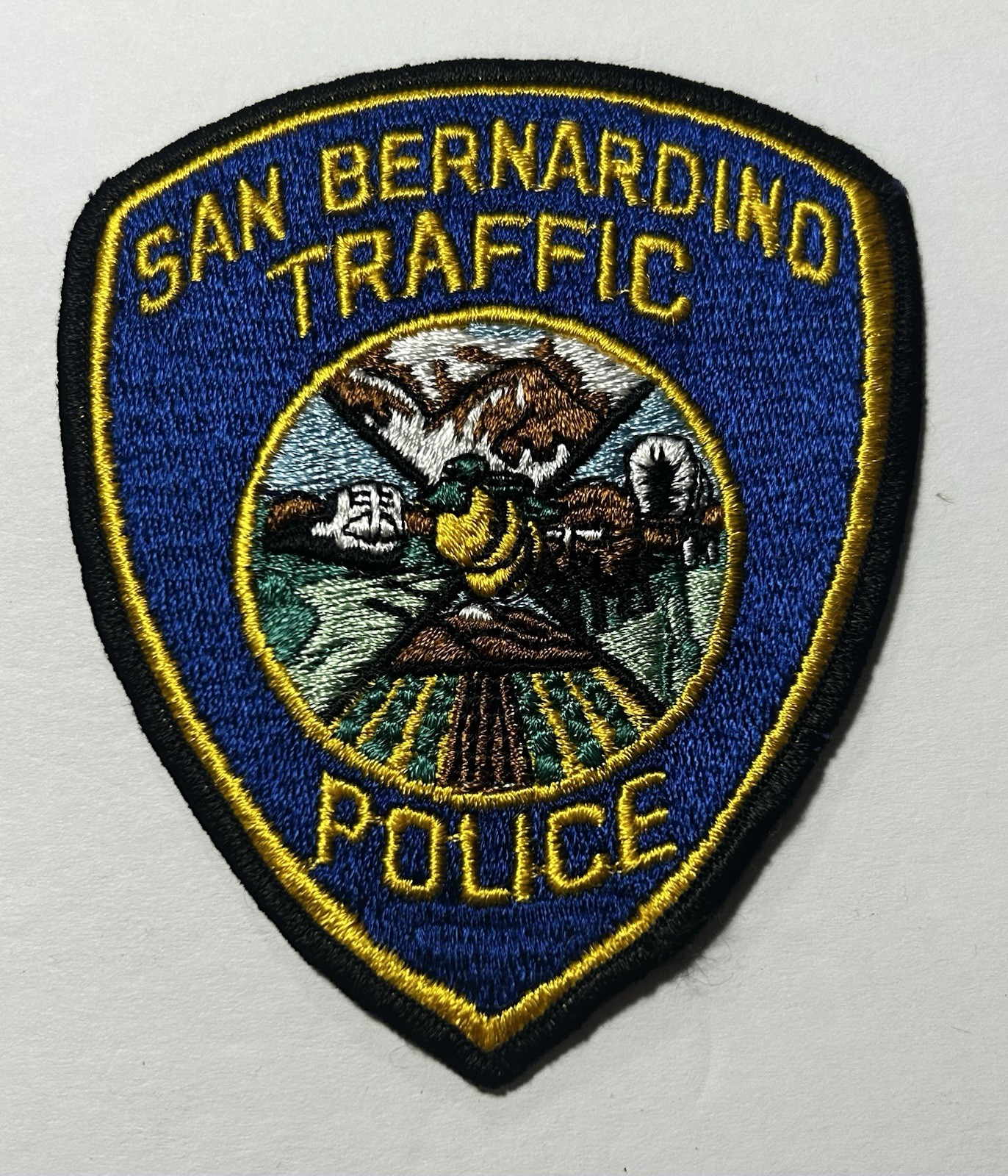 VINTAGE CA CALIFORNIA CITY OF SAN BERNARDINO TRAFFIC POLICE DEPT PATCH #PDD59