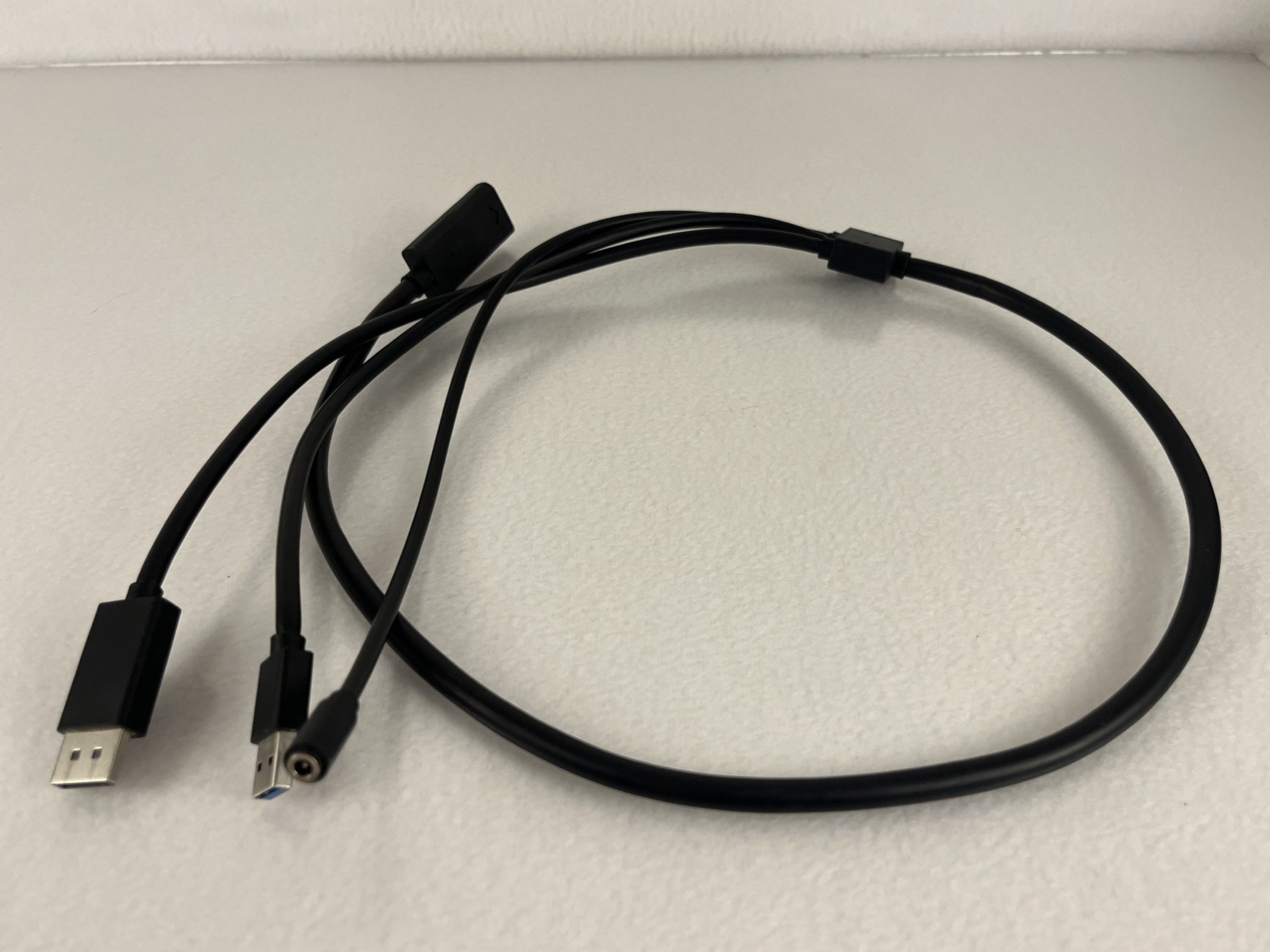Valve Index VR Headset and Cables only / DAMAGED TETHER - Tested