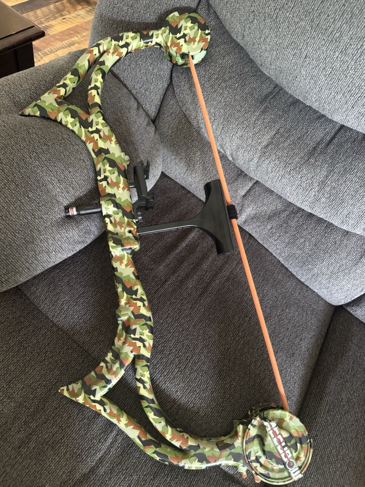 Virtual Reality AccuBow With Adjustable Draw Weight