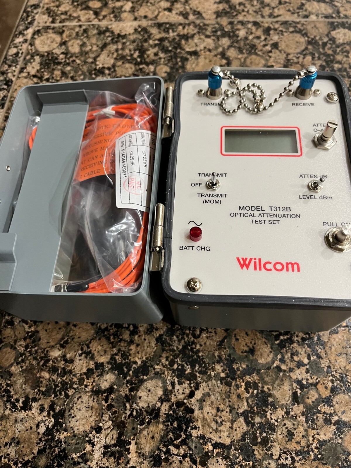 WILCOM MODEL T312B OPTICAL ATTENUATION TEST SET FIBER OPTIC TESTER