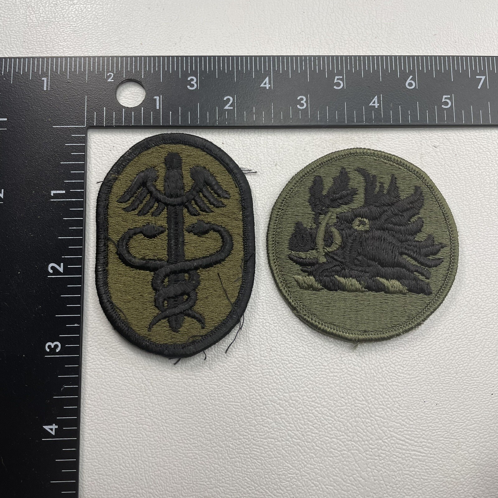Military Army Subdued Patches 2 Patch Lot (1 Oval & 1 Round) 26RL