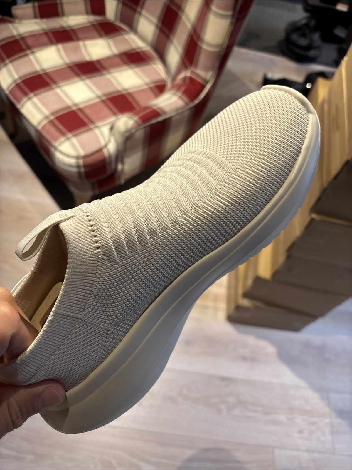 Oofos Women’s Size 8 Oomy Zen Chalk White