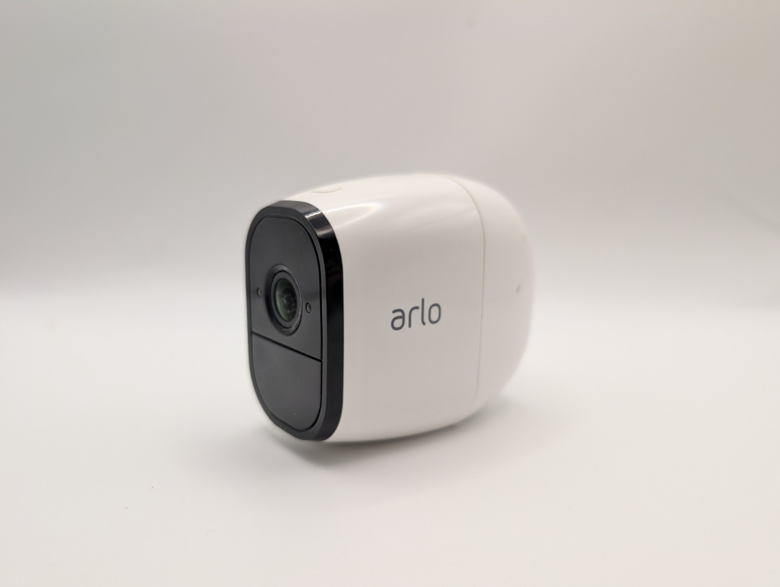Arlo Pro 720p VMC4030 HD Wireless Security Camera Good Working Condition