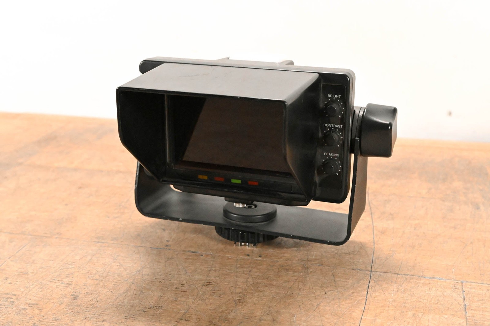 Sony DXF-C50WA 5-inch LCD Color Viewfinder for HXC-D70 SD/HD Camera CG01TZE