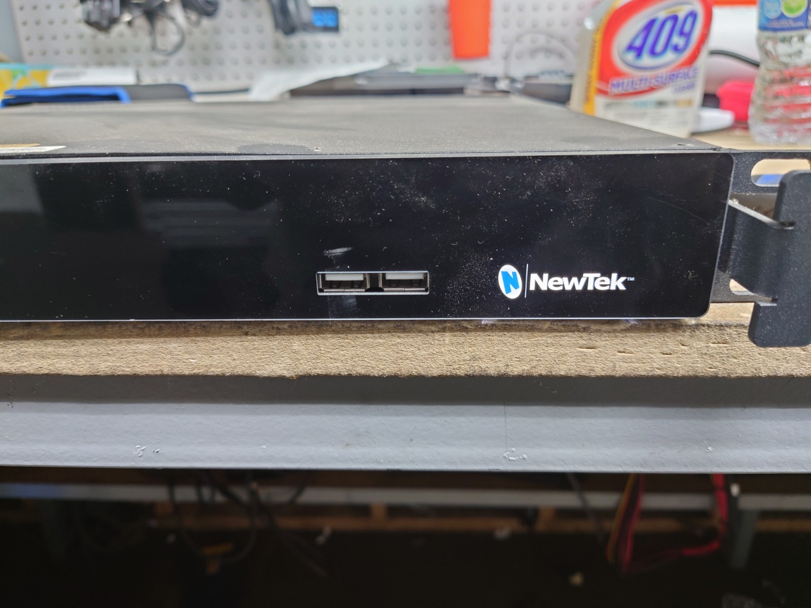 NEWTEK TALKSHOW VS-100 VIDEO CALLING SYSTEM