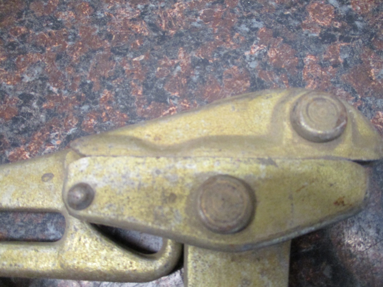Klein 1684-5 Chicago Grip Cable Puller Wire Grip 8000 lb Lineman Tool