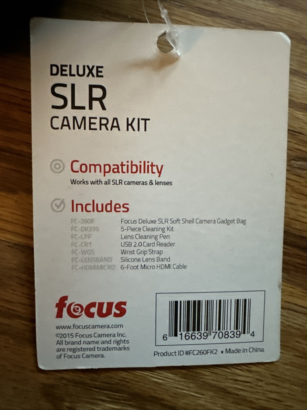 Focus Deluxe SLR Accessory Kit Black Soft Shell Camera Bag Cleaning Kit New.
