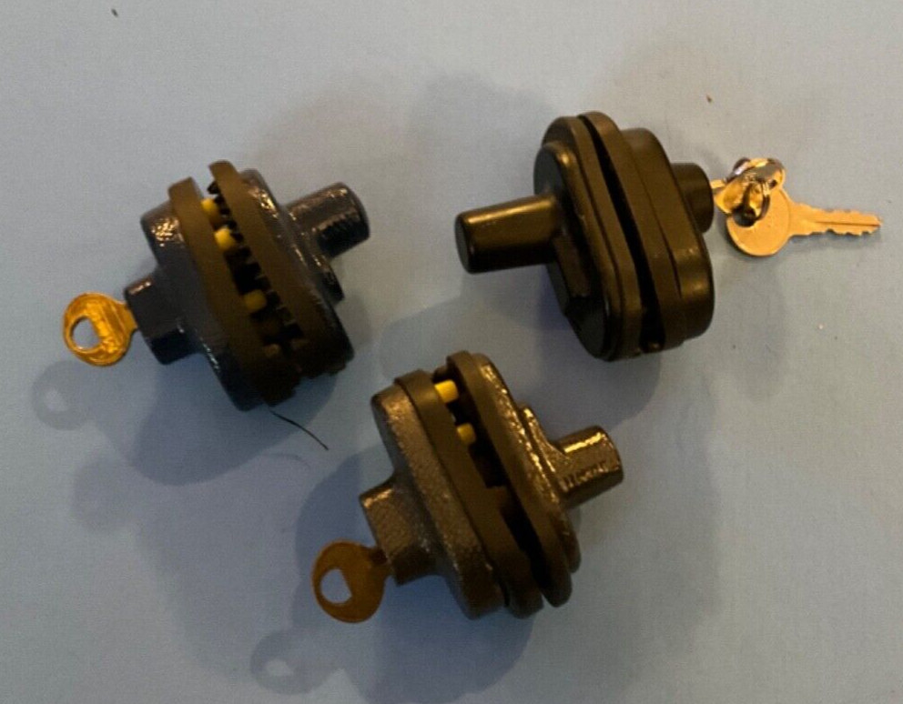 2 Master Lock Model  & 1 Franzan  GUN LOCKS  with Keys