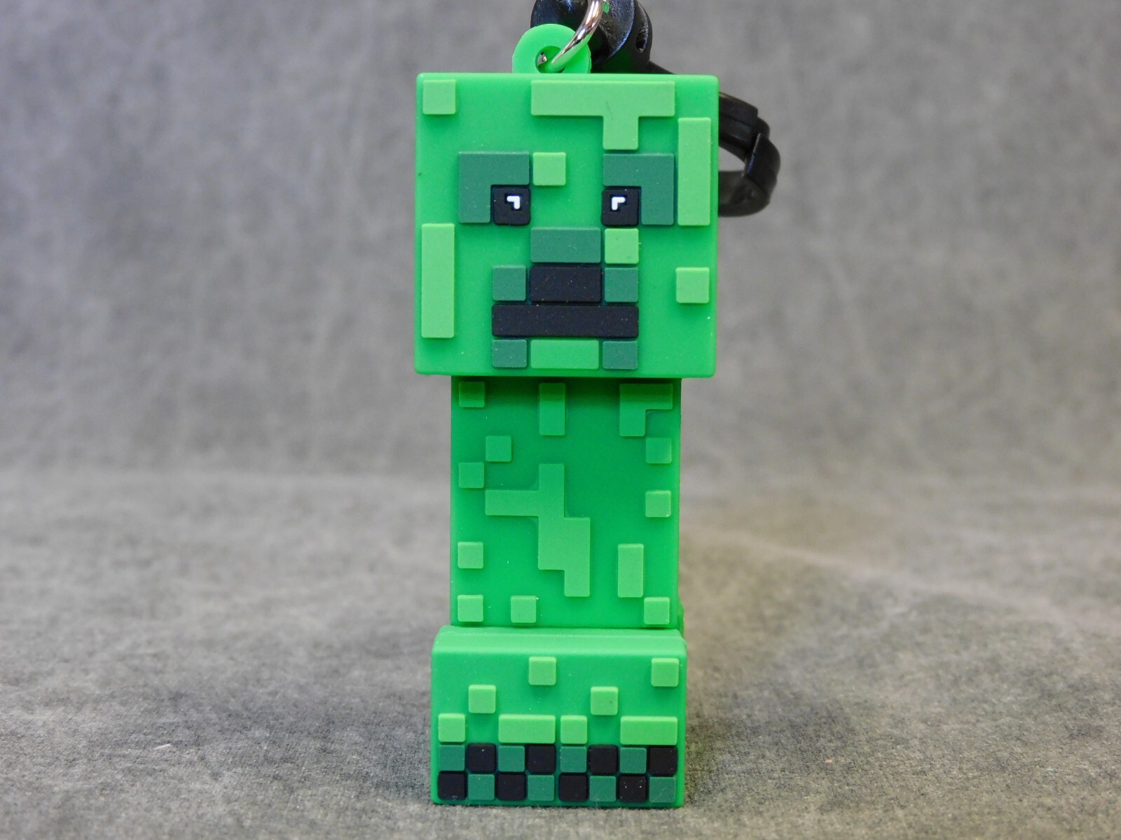 Minecraft NEW * Creeper Clip * Blind Bag Classic Series 1 Figural Monogram
