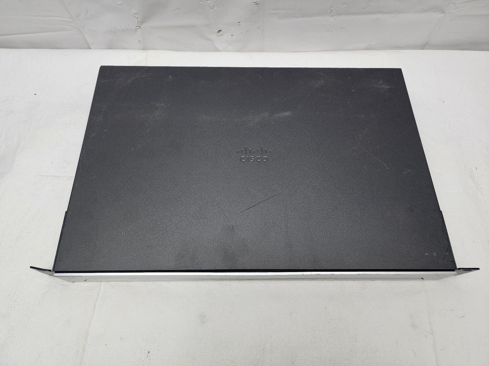 CISCO TTC6-12 TELEPRESENCE SX80 CODEC P/N 68-100226-01 SYSTEM