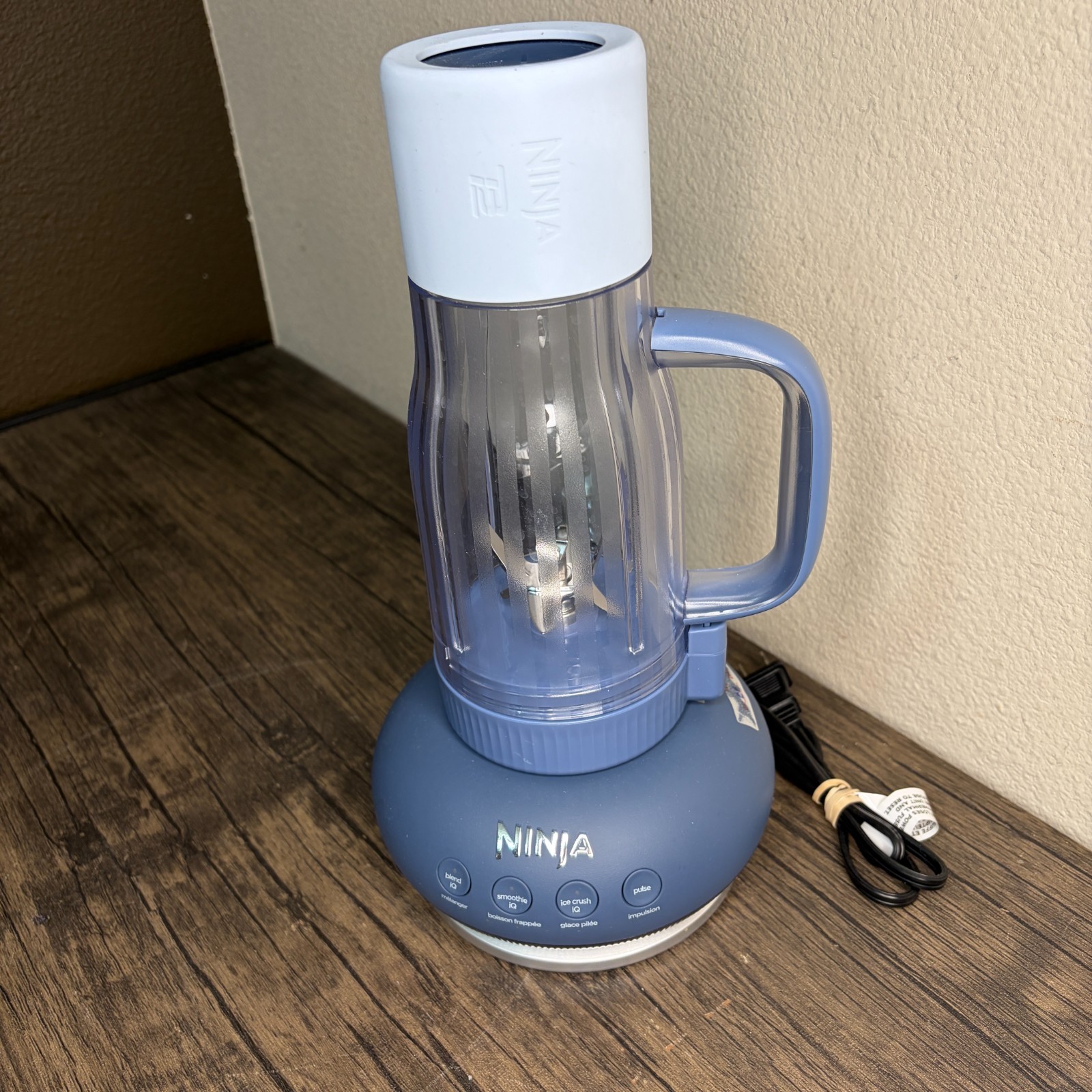 NINJA BlendBoss Personal Blender DB301CCY Cyberspace Blue 5154