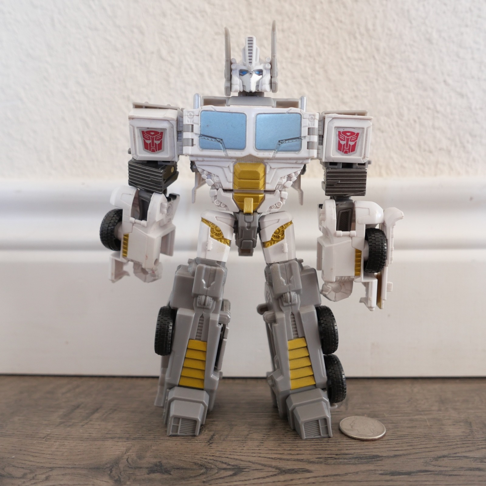 Hasbro Transformers Combiner Wars Battle Core Optimus Prime Incomplete !!!