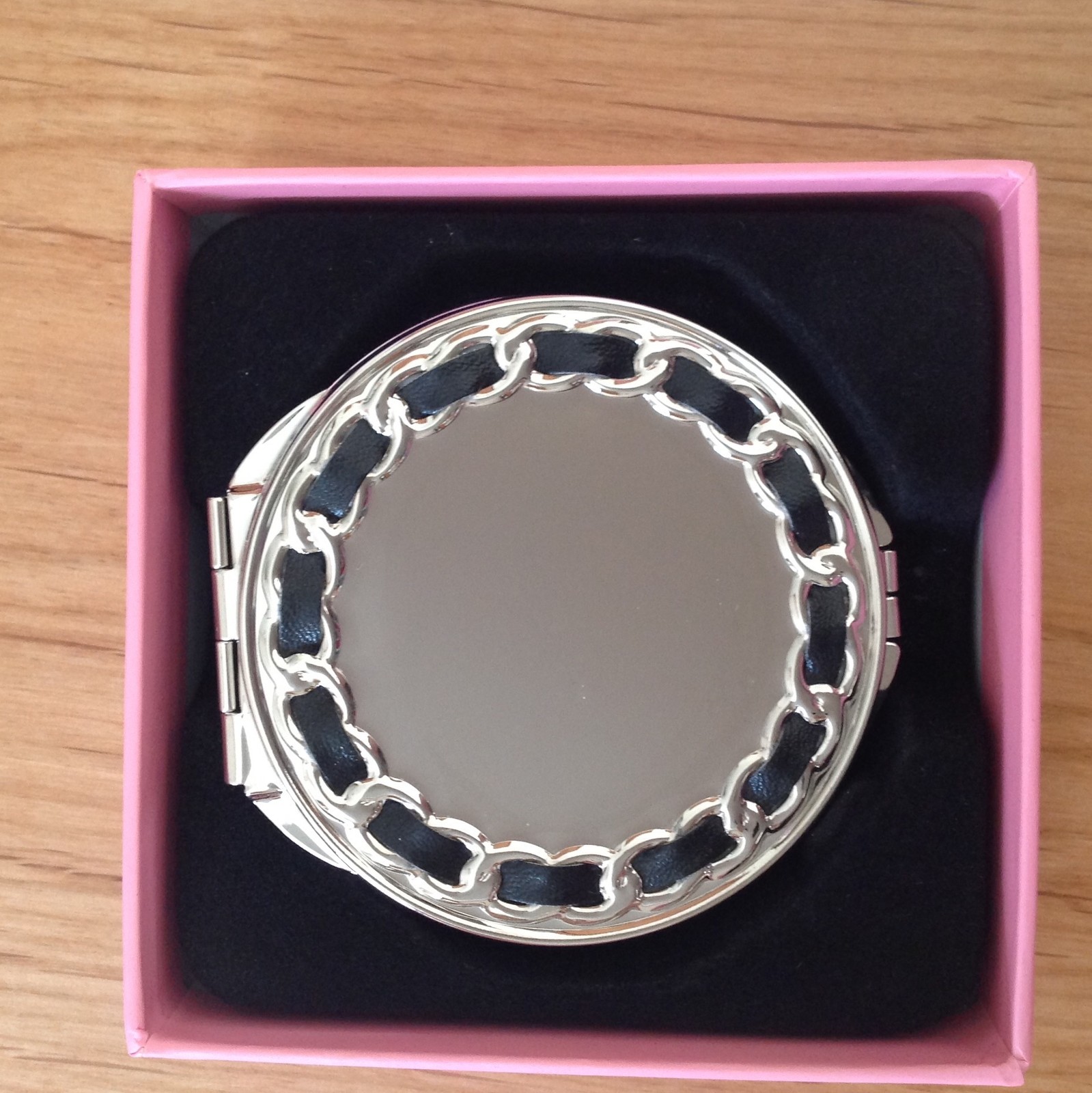 Qty 1- Things Remembered® Compact Mirror-Mothers Day/Wedding/BDays