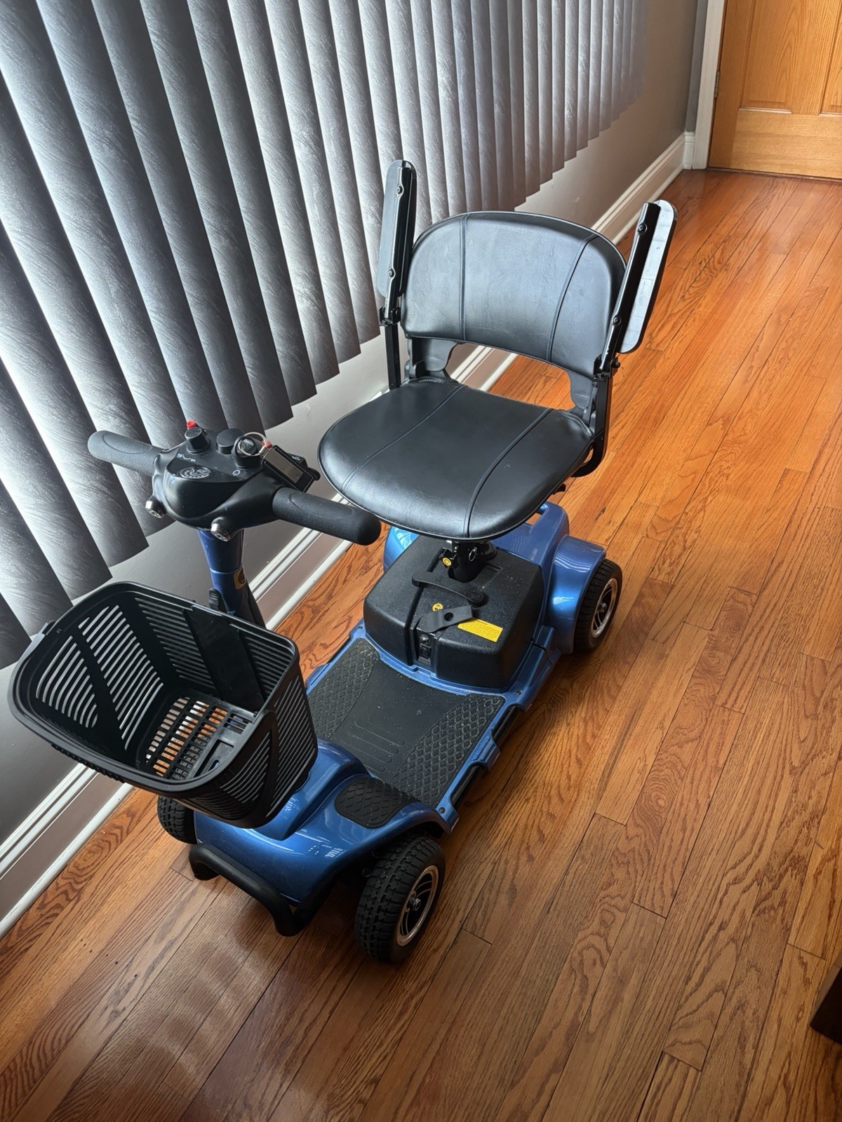Vive Mobility Scooter Basket 12" x 8.5"