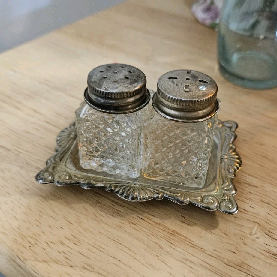 Silver Plated Salt & Pepper Shaker Set w/ Glass Shakers & Mini Tray, Hong Kong