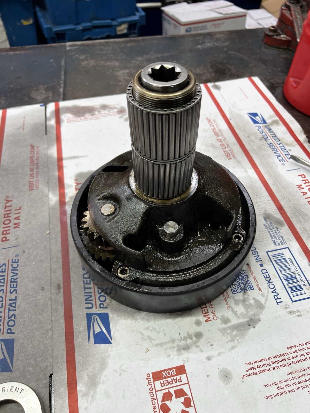 Barient 28 sailboat winch