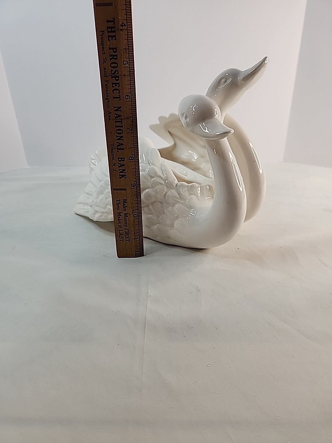 Dept 56 Ceramic Hugging Swan Planters Intertwined Necks White Japan PLEASE READ