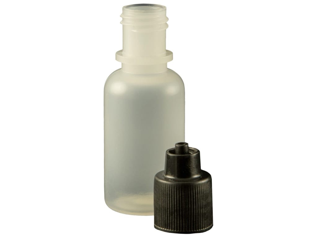 Jensen Global JG0.5BC - 0.5 oz. Bottle LDPE Boston Round w/ Black Luer Lock Cap