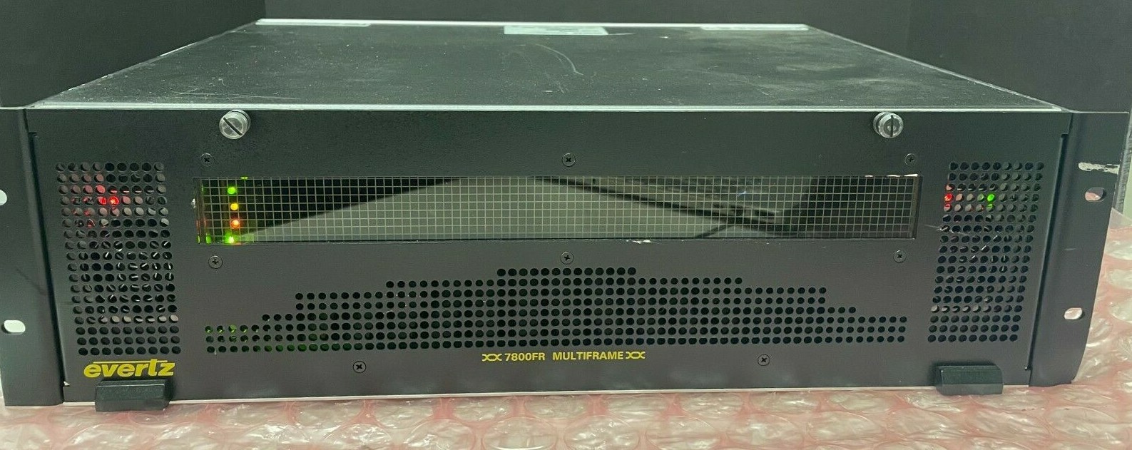 Evertz 7800FR  MultiFrame w/ 7700FC Frame Controller & (7) 7767RGBT-VIP-3