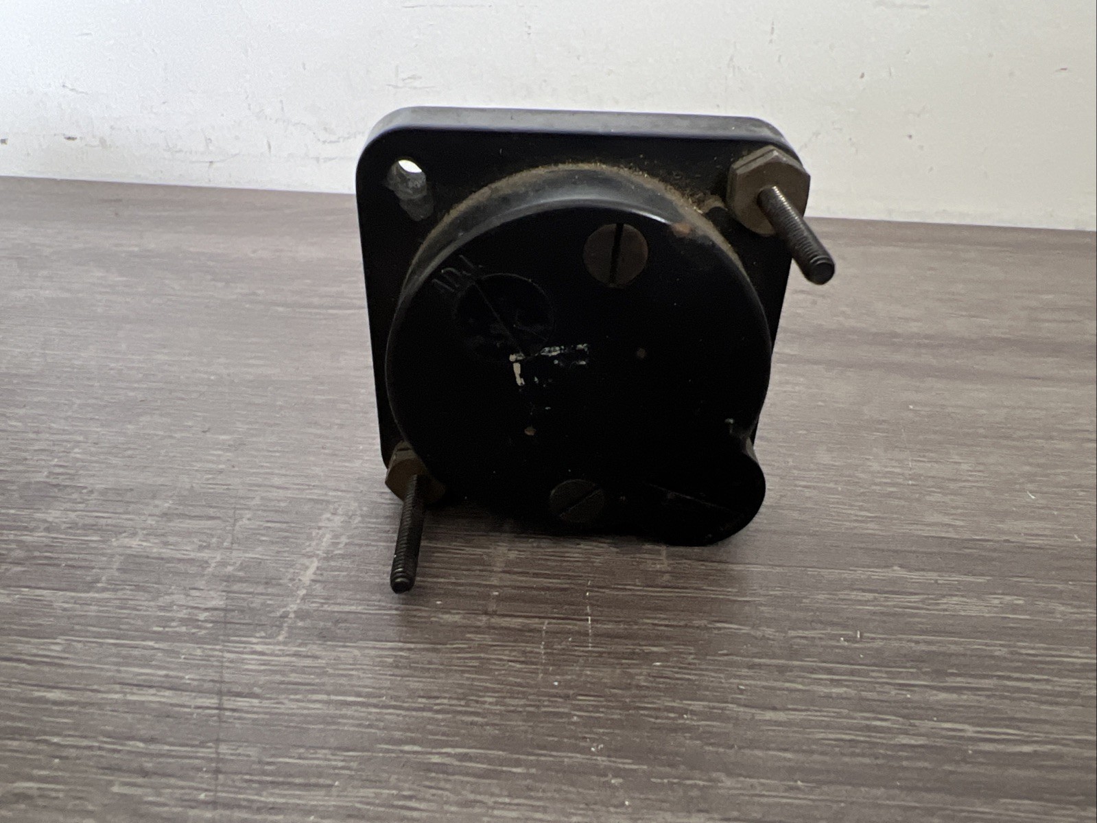 Wittnauer 8 Day Wind Up Clock