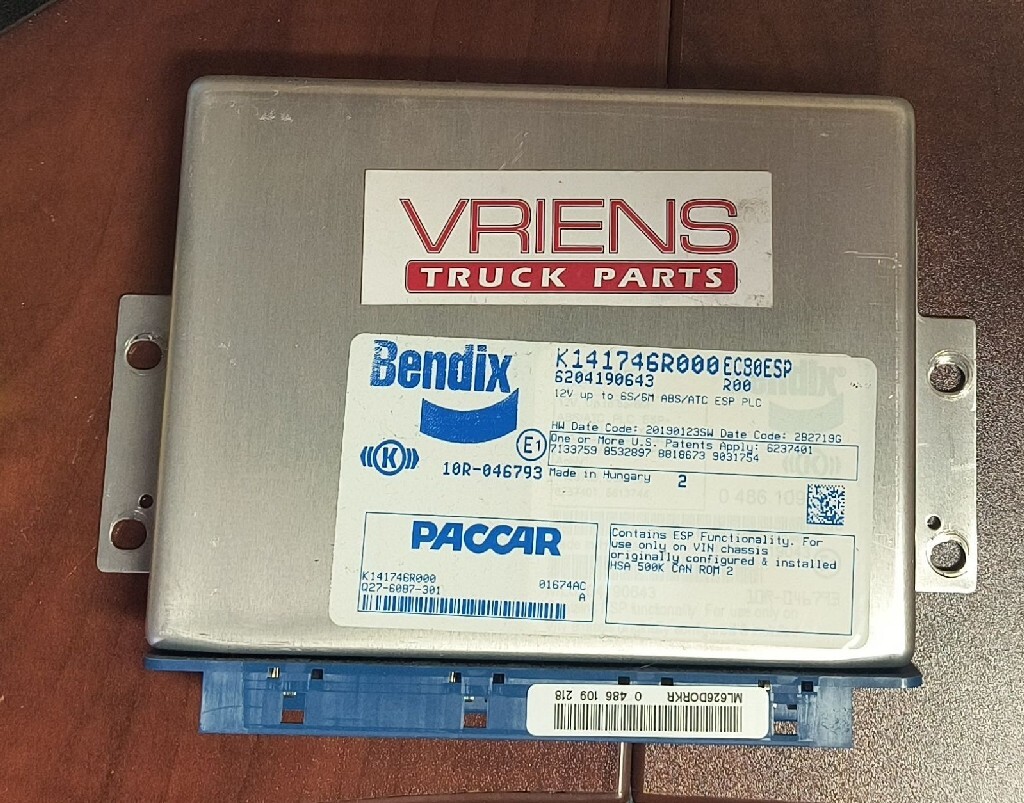 PETERBILT Q27-6087-301 ESP ECU K141747R000 REPLACED BY  K160220SC001 ESP ECU