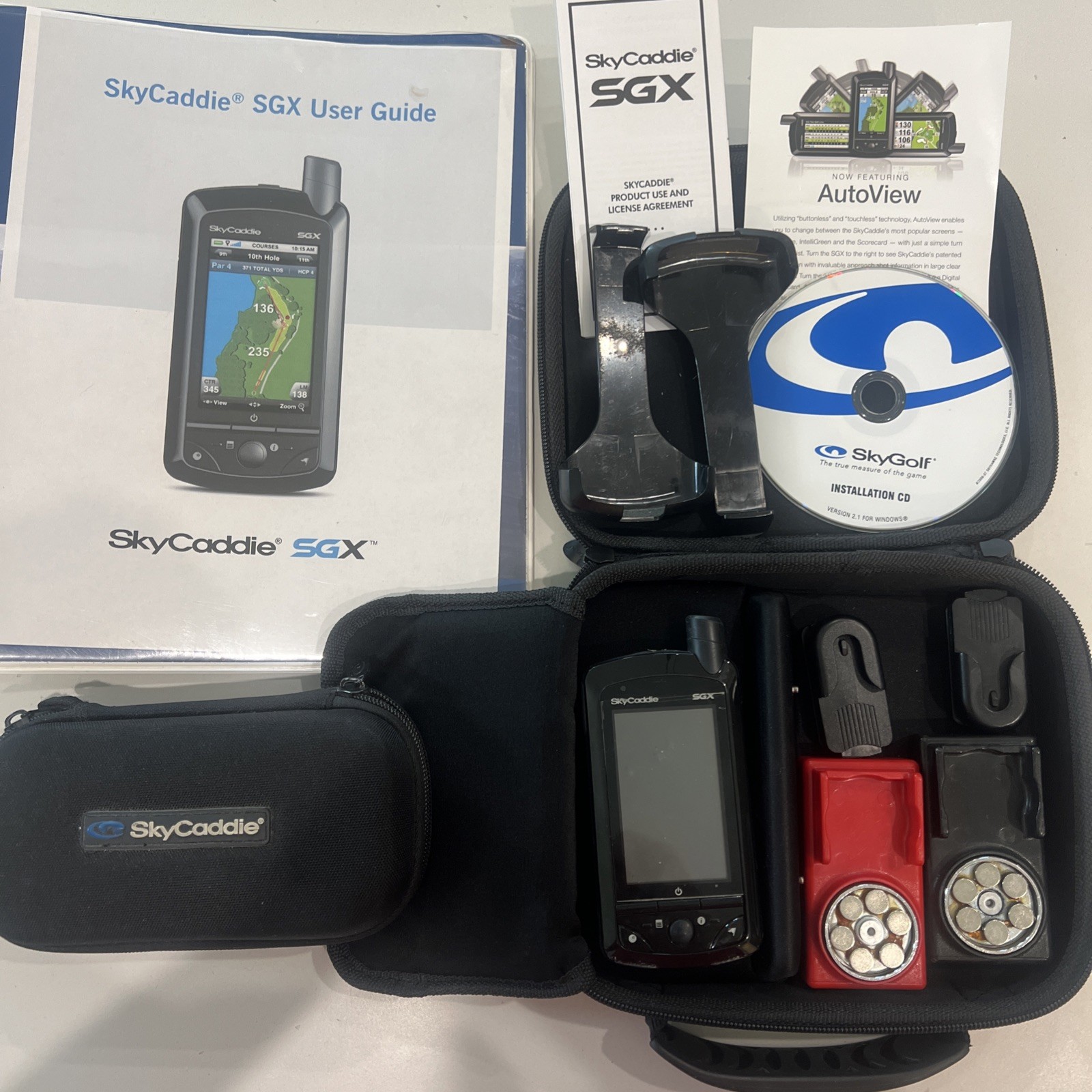 SkyCaddie SGX Handheld Golf GPS Rangefinder with Manual and Accessories