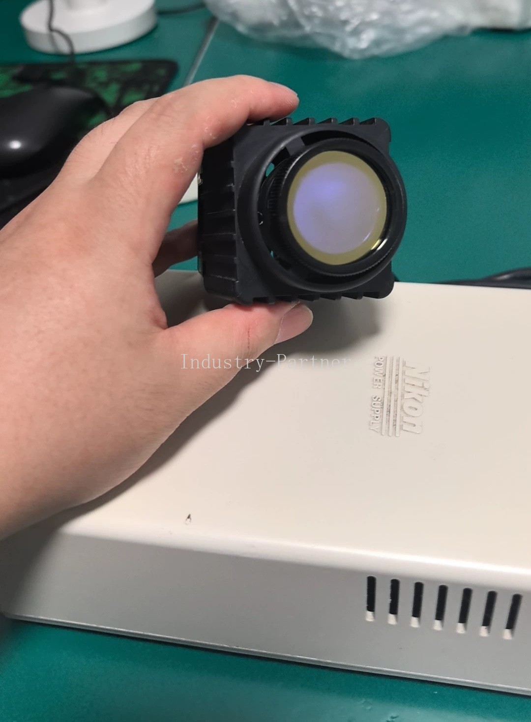 Nikon C-DSLS Microscopes Halogen illuminator + LTN-PSE30 230V Power Supply.