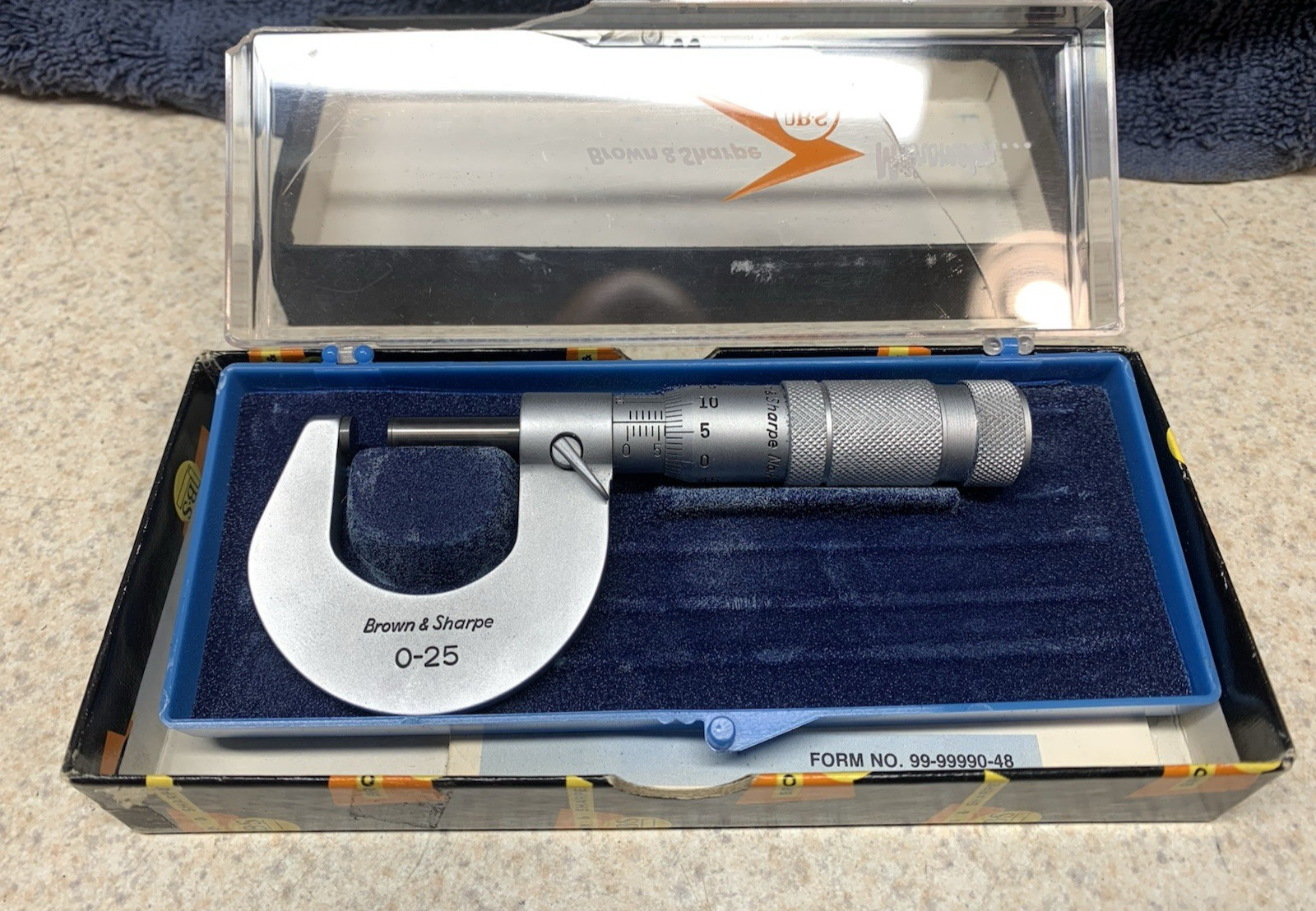 New Brown & Sharpe  0-25mm Straight-Line Micrometer 599-1-101