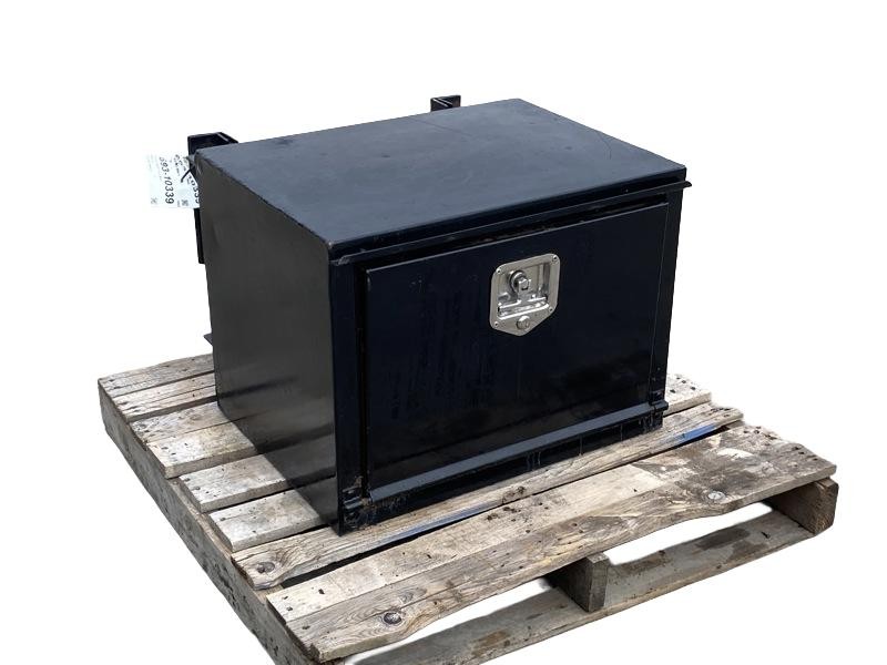 2000 Western Star 4900 Tool Box (693-10339)