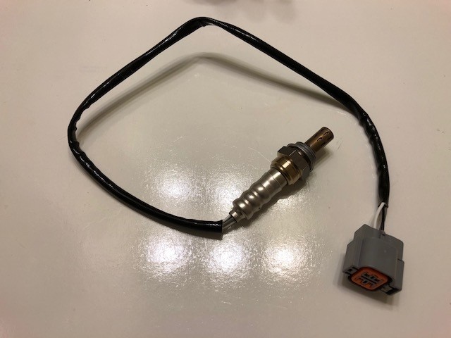 S431 New Oxygen (O2) Sensor OEM# 392102G550