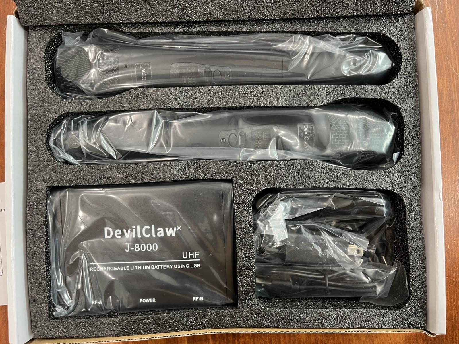 Devil Claw J-8000 Wireless Microphone System, 2 Dual Wireless Mics 262ft Range