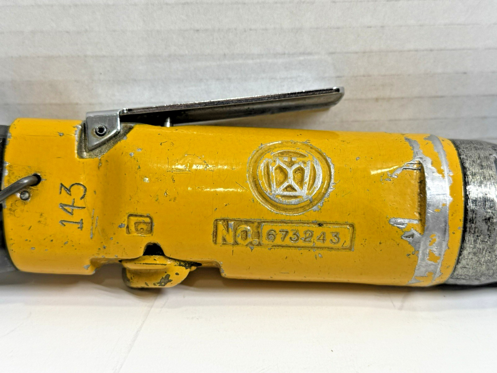 Vintage Uryu UX-500SD Hydraulic Inline Pulse Air Screwdriver No. 673243 UNTESTED