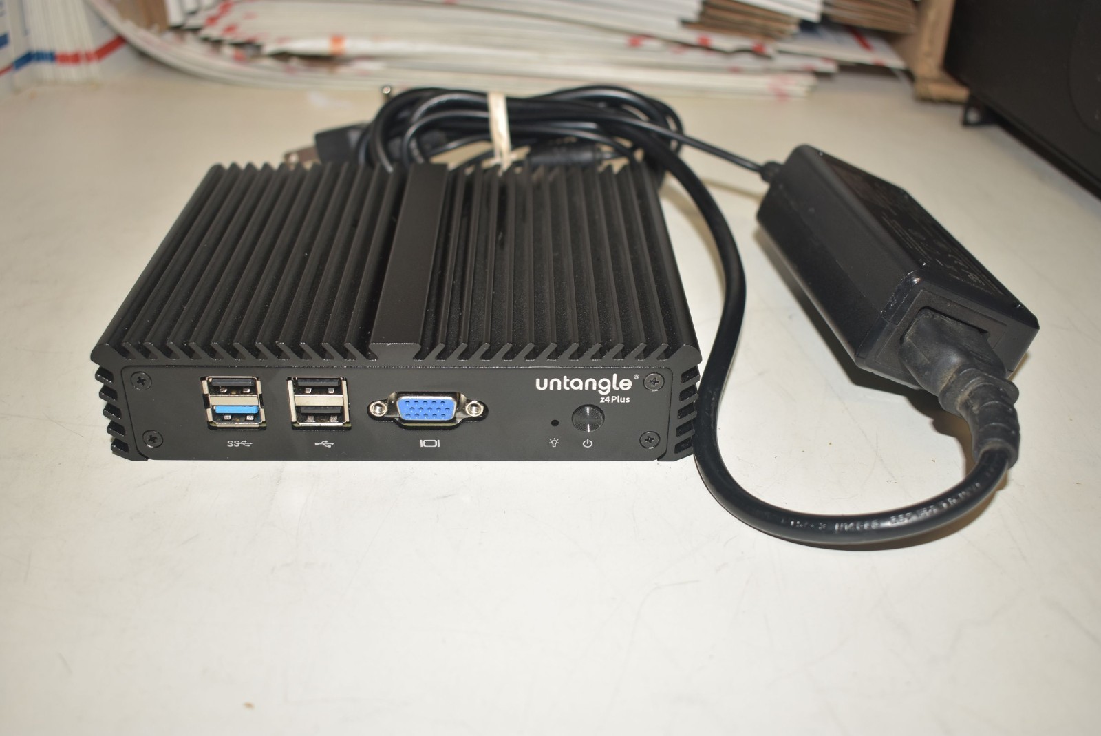 UNTANGLE Z4 PLUS Q190G4N 4 PORT ARISTA NG FIREWALL SECURITY APPLIANCE